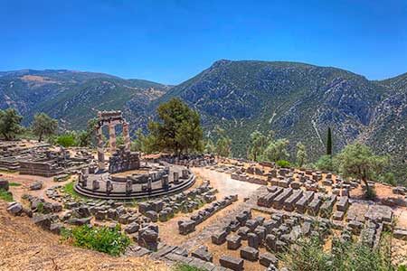 El Santuario de Delfos
